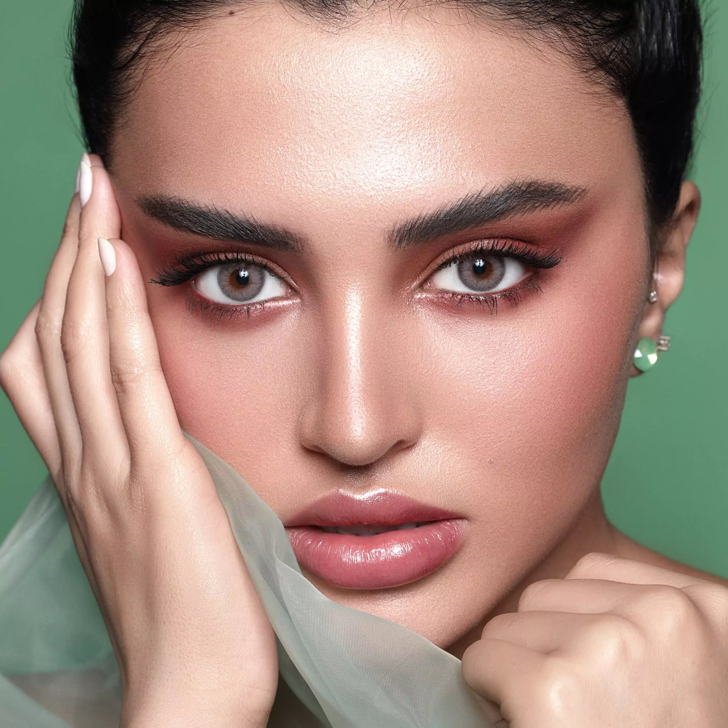 أمبر غراي